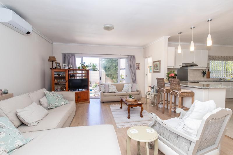 To Let 3 Bedroom Property for Rent in Plumstead Western Cape